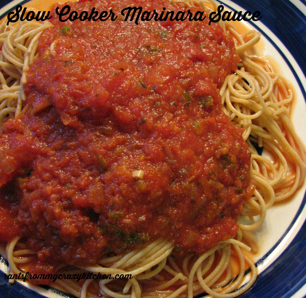 Slow-Cooker-Marinara-Sauce-with-Spaghetti