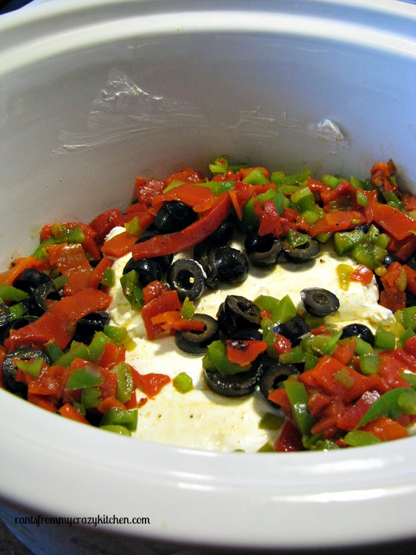 Pepper-and-Olive-Dip-in-Slow-Cooker