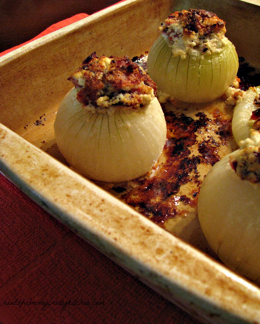 Baked-Stuffed-Onions-with-Goat-Cheese-and-Bacon