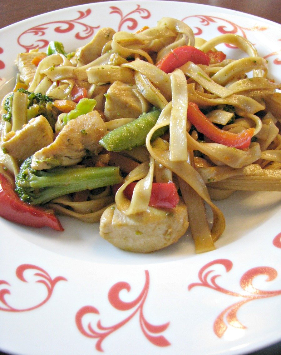 Chicken Lo Mein- Learn how to make better and quicker than take out! 