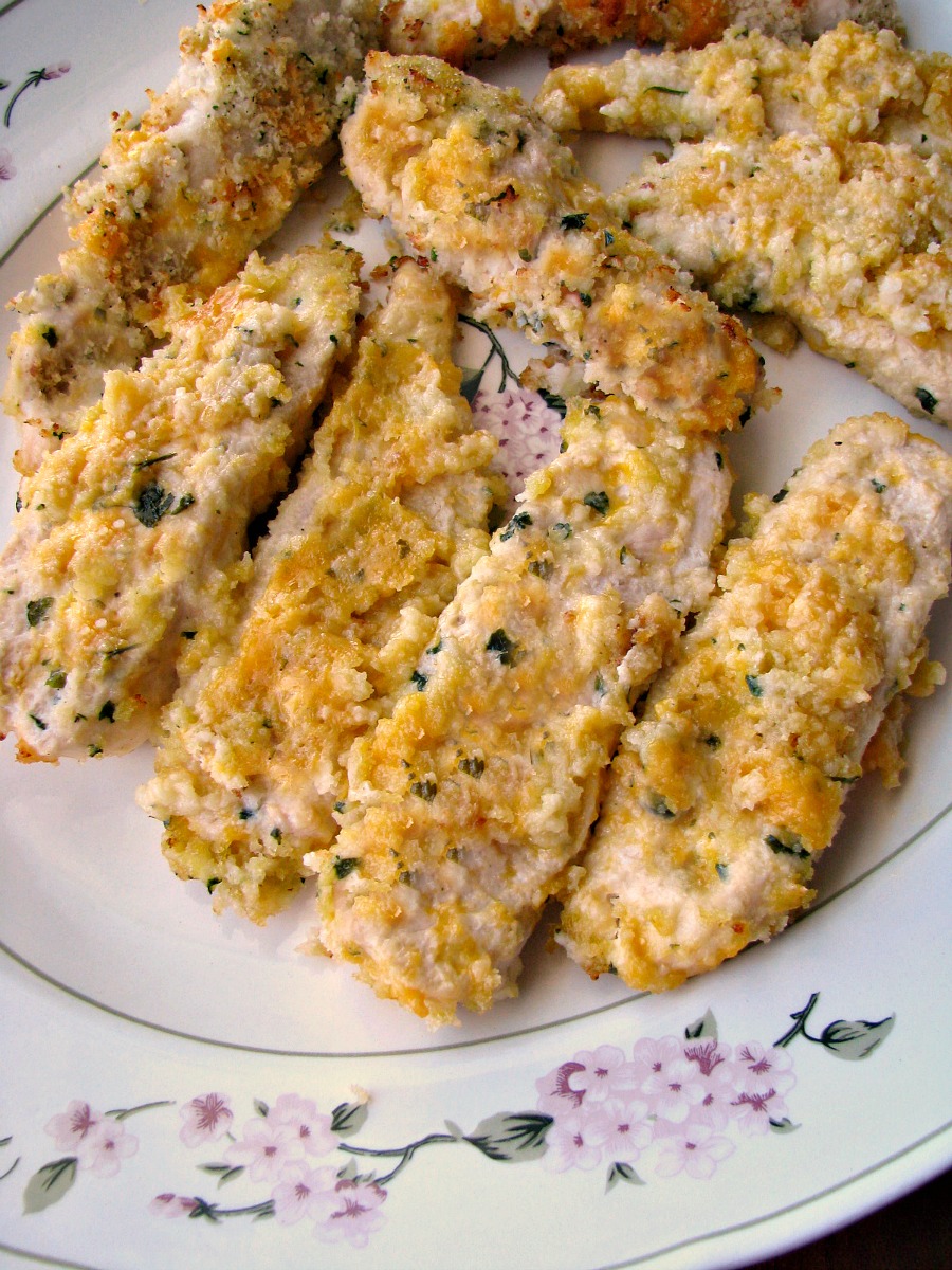 Cheesy-Baked-Garlic-Chicken-Strips