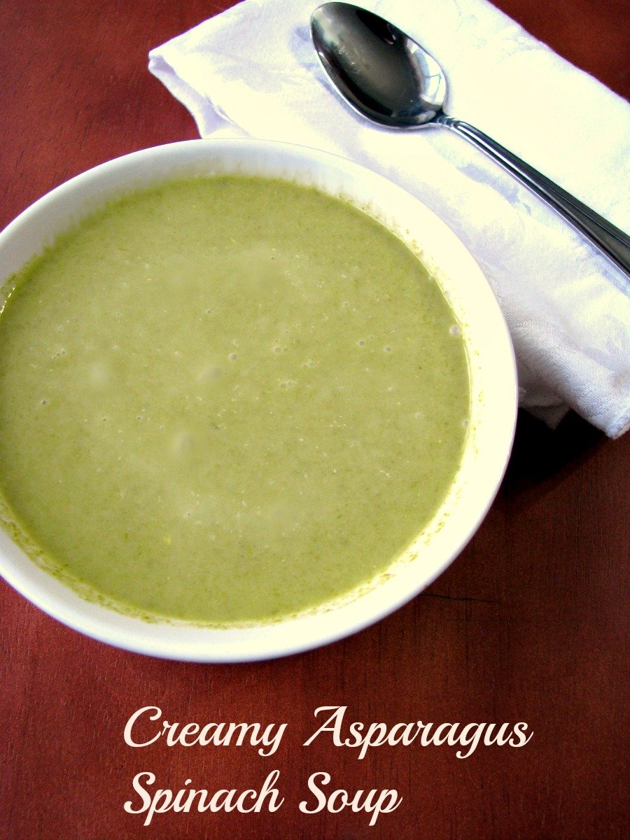 Spring vegetable Creamy Asparagus Spinach Soup makes a perfect first course for Easter brunch, or a perfect light dinner.