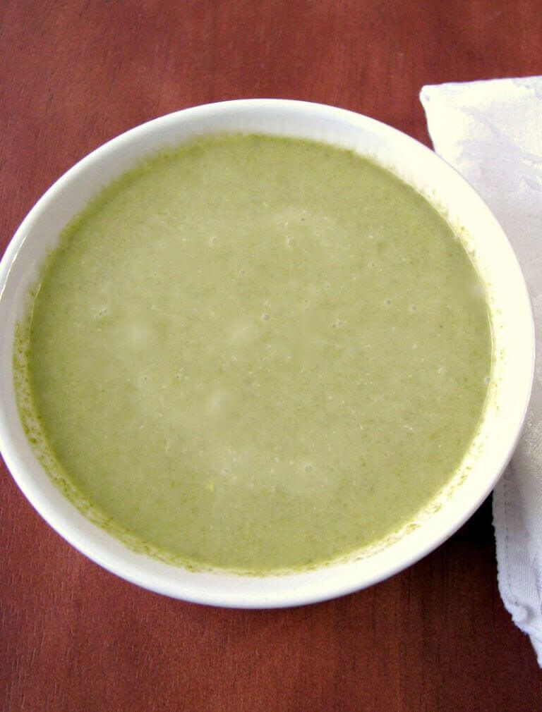 Creamy Asparagus Spinach Soup EasterWeek Rants From My Crazy Kitchen