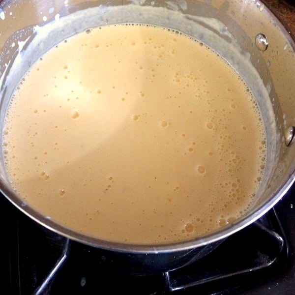 Photo of cheese sauce in a pot 