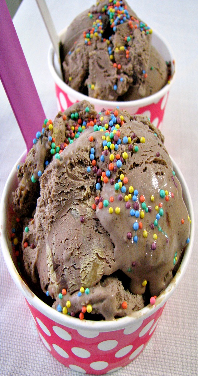 Close up photo of No-Churn Chocolate Peanut Butter Ice Cream in pink and white polka dot cups